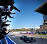 Desde la F1 aconsejan a Lewis Hamllton "aprender de los errores"