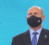 Perotti analiza modificar su gabinete