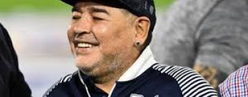 Apoyo de los hinchas para Diego que evoluciona y continúa en terapia intensiva