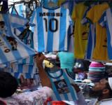 Bangladesh, el país que siempre hincha por Argentina, conmocionado por la muerte de Diego
