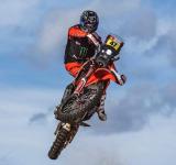 Los argentinos sobresalen en motos y cuatriciclos en el inicio del Rally Dakar