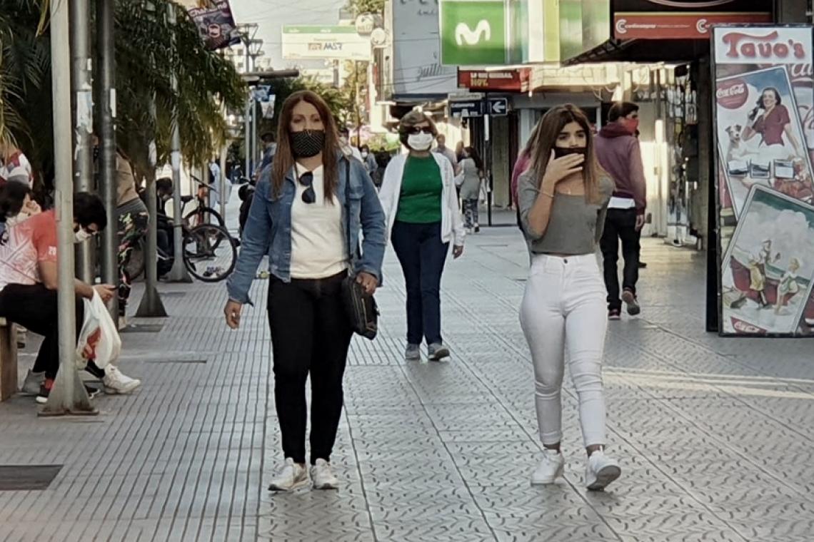 Ya son seis las provincias que dispusieron nuevas restricciones ante el aumento de casos