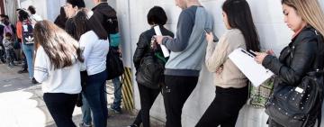 Los jóvenes de bajo nivel educativo son los más afectados por la caída del empleo en 2020