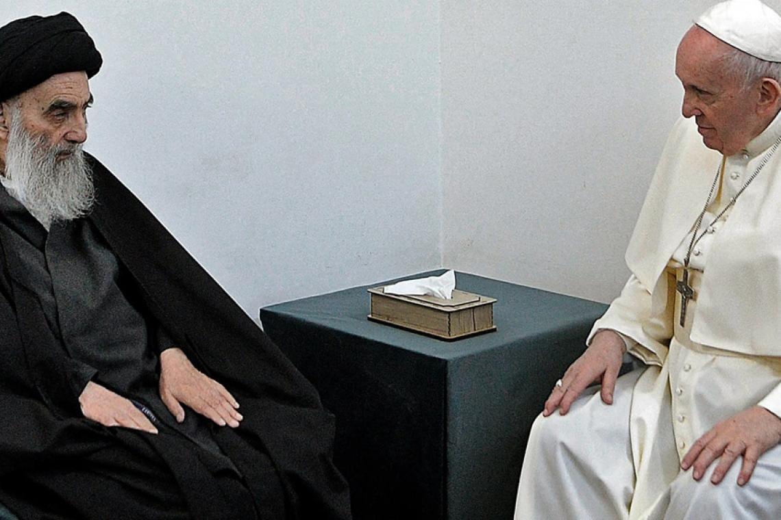 En un guiño al islam chiita, Francisco se reunió con el gran ayatollah Ali al-Sistani