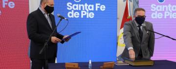 PEROTTI TOMÓ JURAMENTO AL NUEVO MINISTRO DE SEGURIDAD, JORGE LAGNA