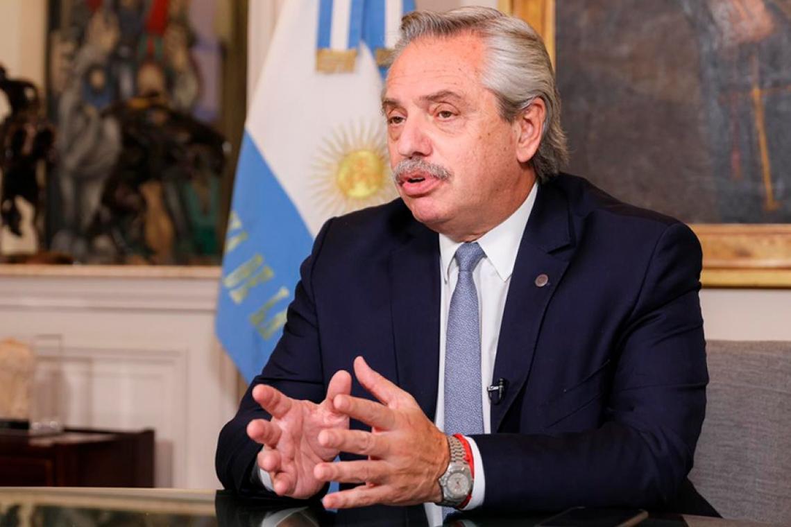 Alberto Fernández dio positivo de coronavirus
