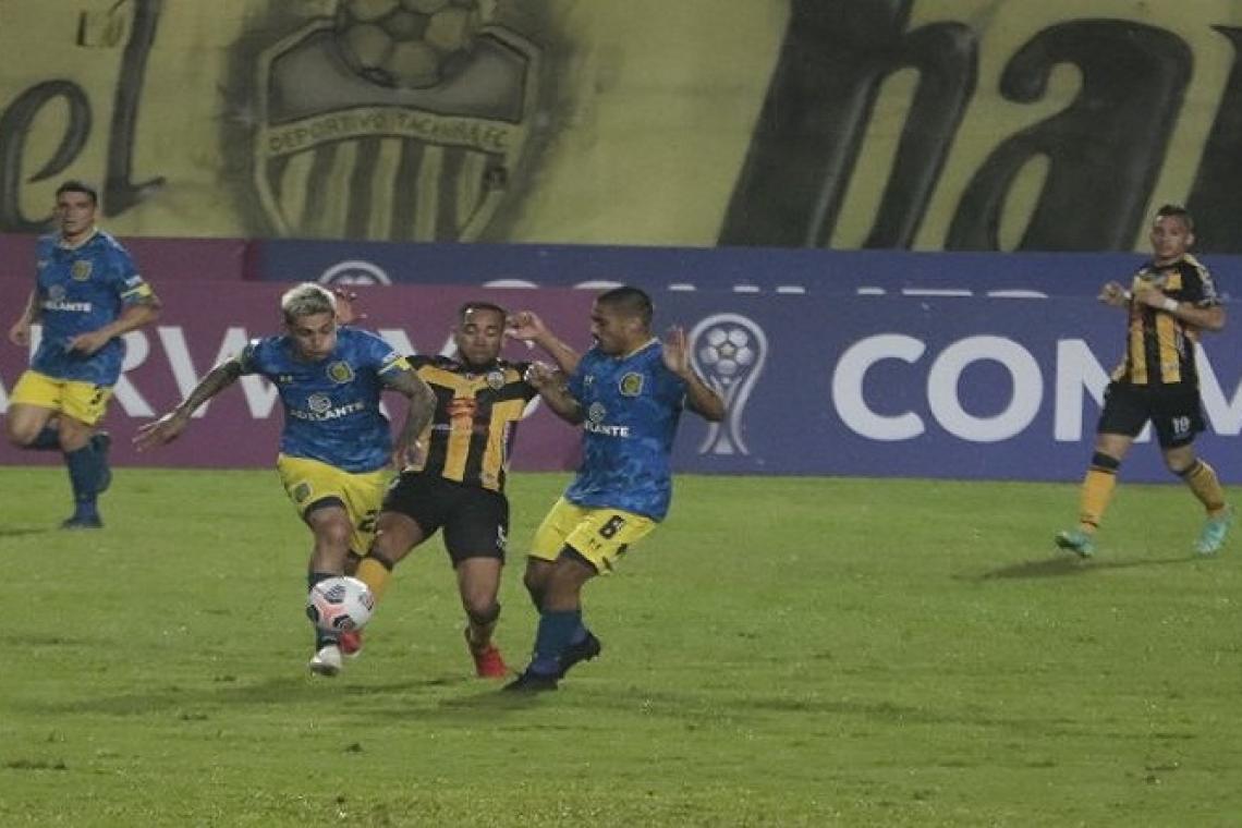 En un partido cambiante, Central igualó 2-2 ante Deportivo Táchira en Venezuela