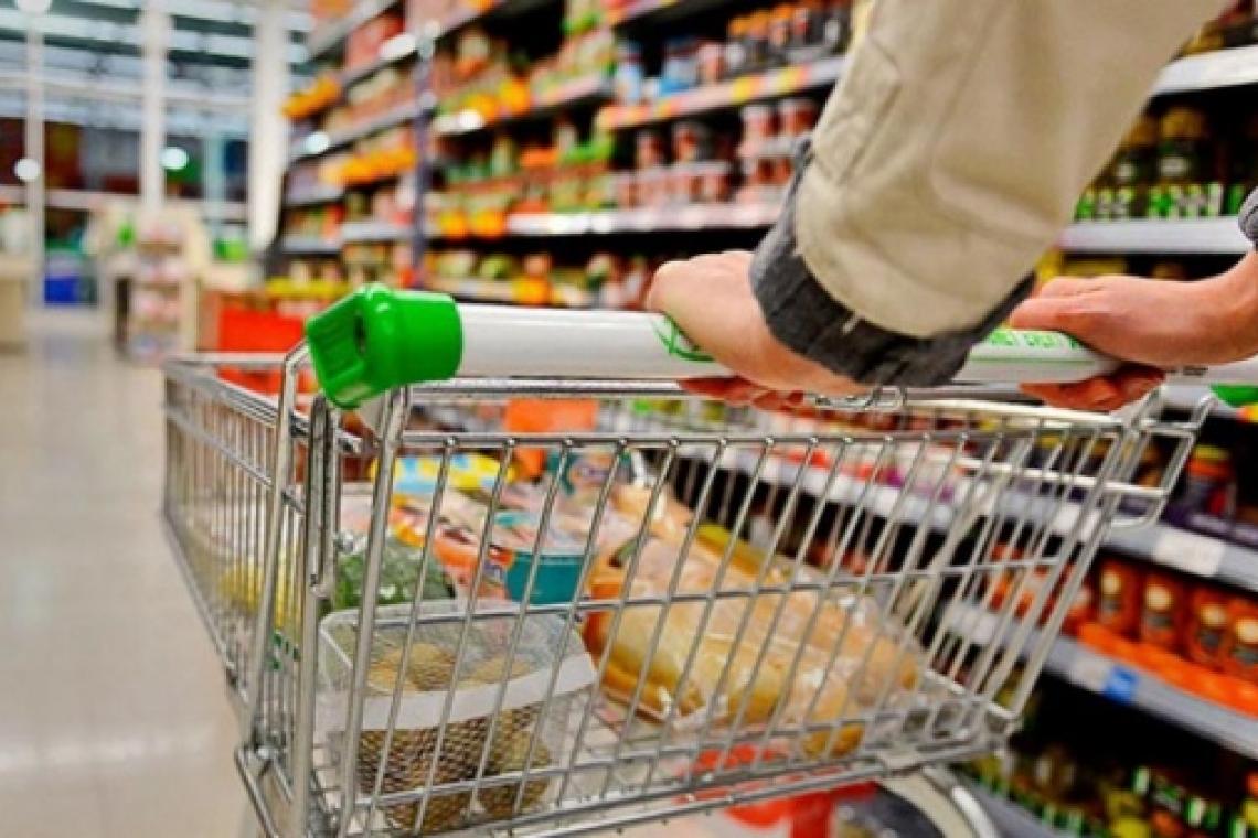 El costo de la canasta básica alimentaria subió 2,1% en julio