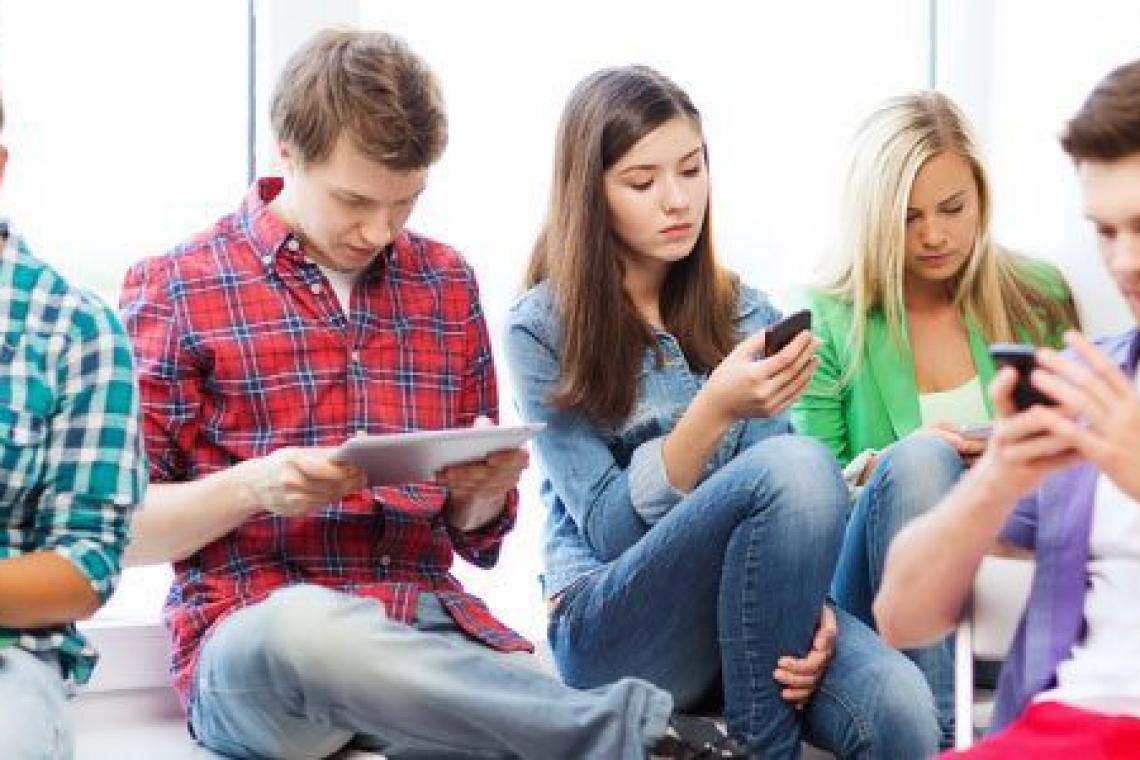 LA PROVINCIA FIRMÓ CONVENIOS PARA LA INCLUSIÓN LABORAL DE JÓVENES