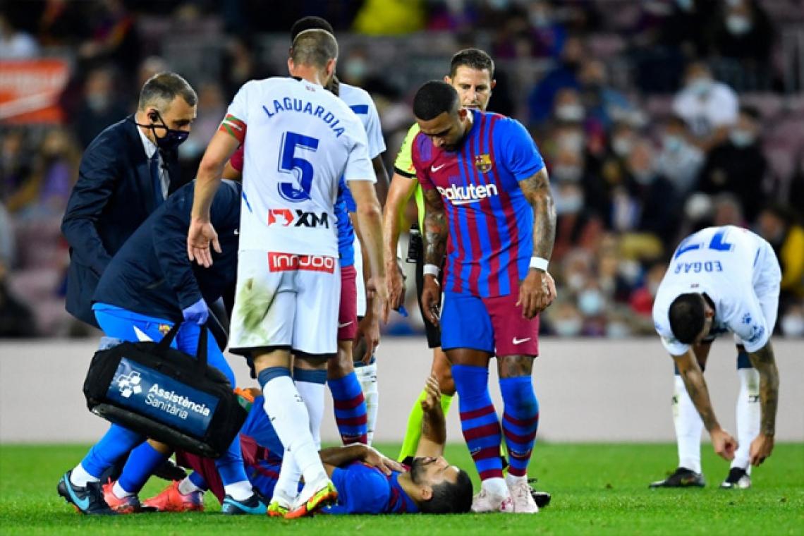 Pese a los rumores sobre la gravedad de su problema cardíaco, Agüero se mantiene positivo