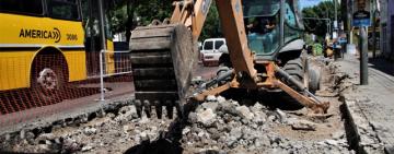 Se inicia la reconstrucción de avenida Pellegrini desde Roca hasta Oroño