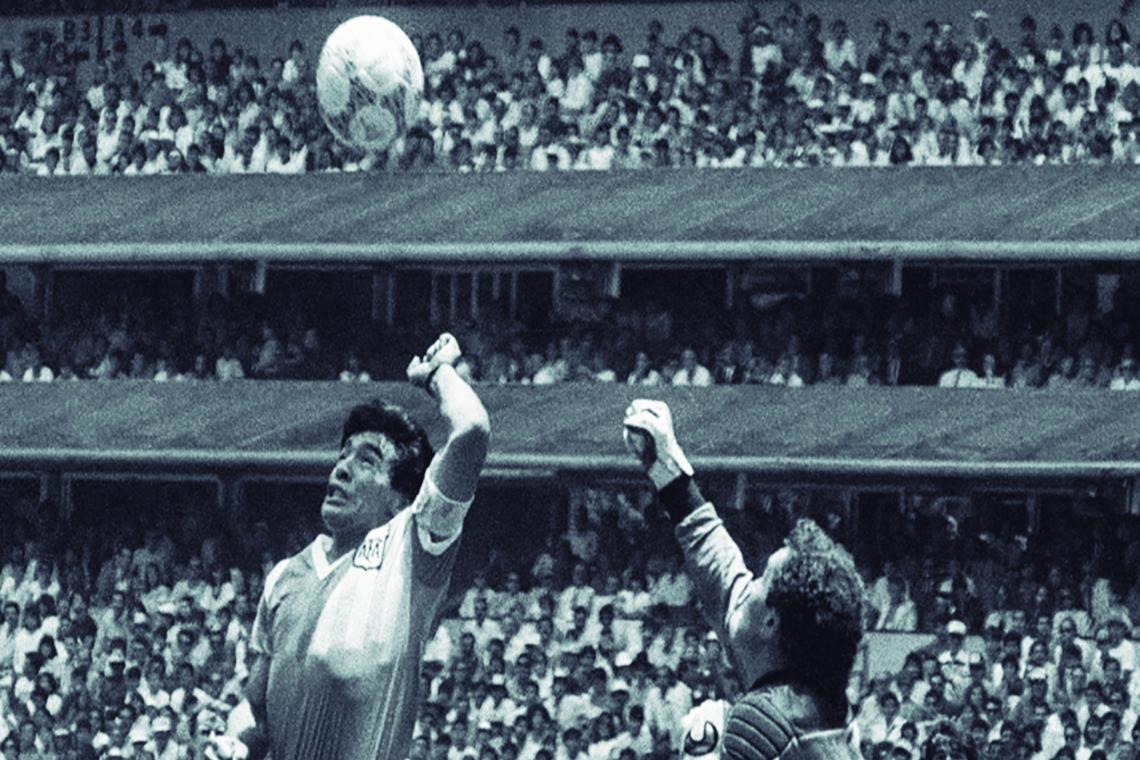La camiseta de Diego de "la mano de Dios" será subastada en Londres