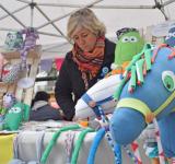 Las Ferias y Mercados Arriba Rosario ofrecen sus productos en el Parque a la Bandera