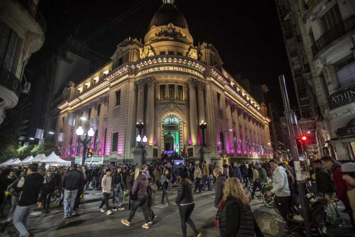 Este sábado llega la cuarta edición de Noche de Peatonales