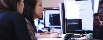 La propuesta del Gobierno para formar 70.000 programadores en un año