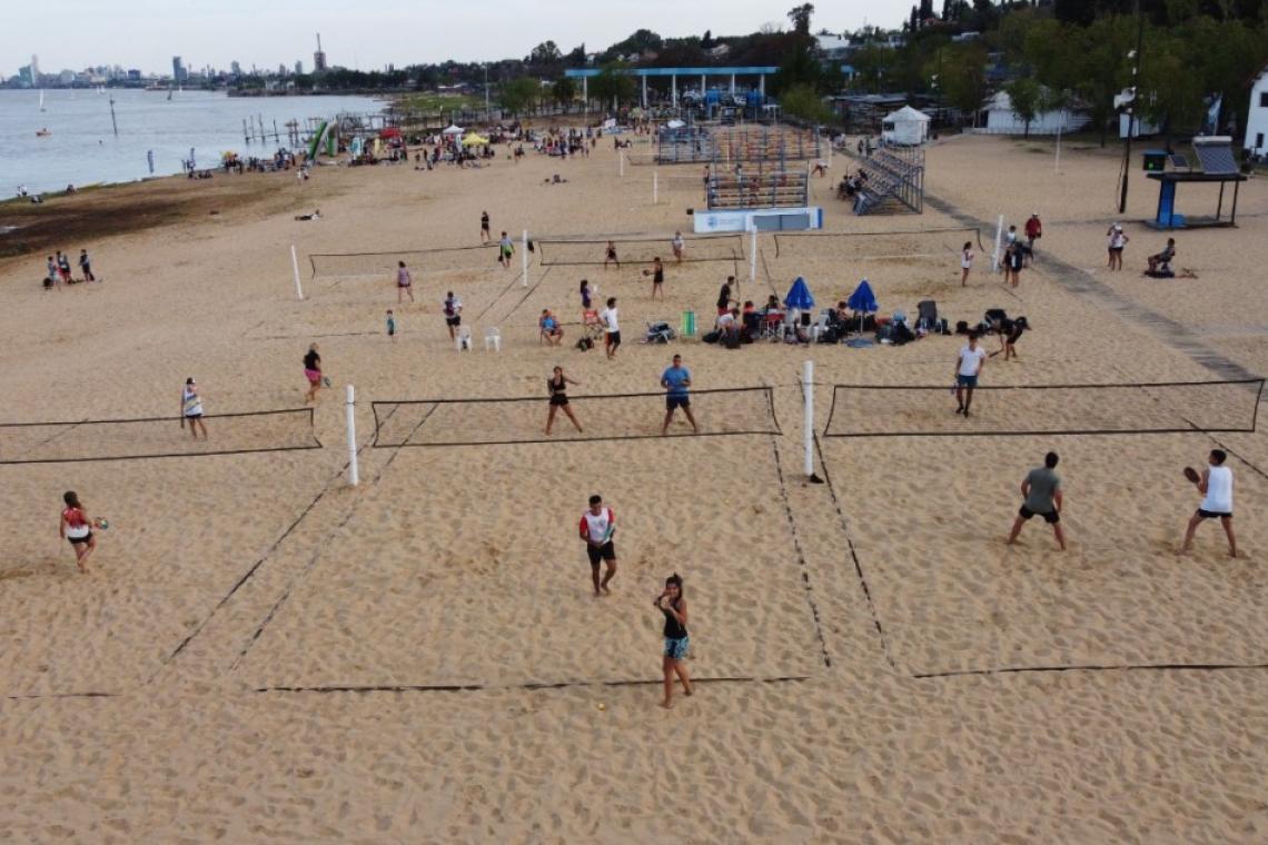 Rosario deportiva: este jueves comienza el Panamericano de Beach Tennis