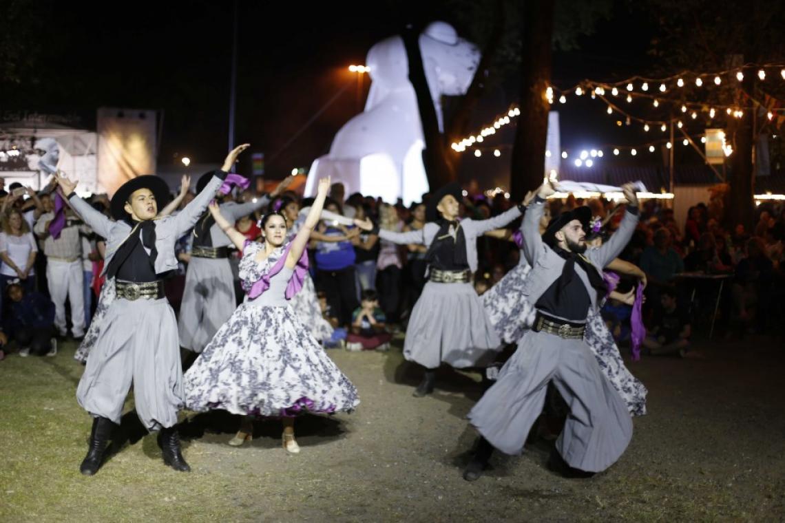 La agenda cultural dirá presente en una nueva edición de la Fiesta de Colectividades