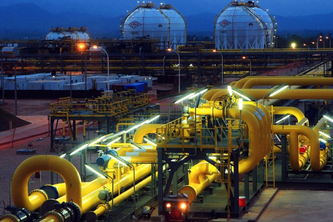 El Gobierno autorizó avales a Enarsa para la compra de gas a Bolivia