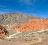 El entorno de la ruta 40 en la puna jujeña traslada al turista a una expedición interplanetaria