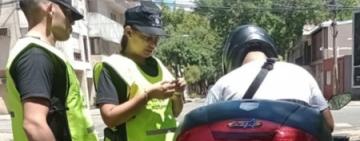 La provincia intensificó operativos en tres barrios de la ciudad de rosario y en paseos comerciales