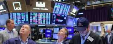 Los inversores dejan las bolsas estadounidenses y llevan sus fondos a Europa, según Bank of America