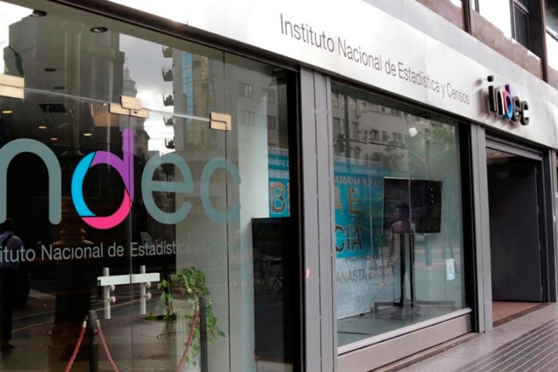 El índice de precios al consumidor subió 6% en enero, informó el Indec