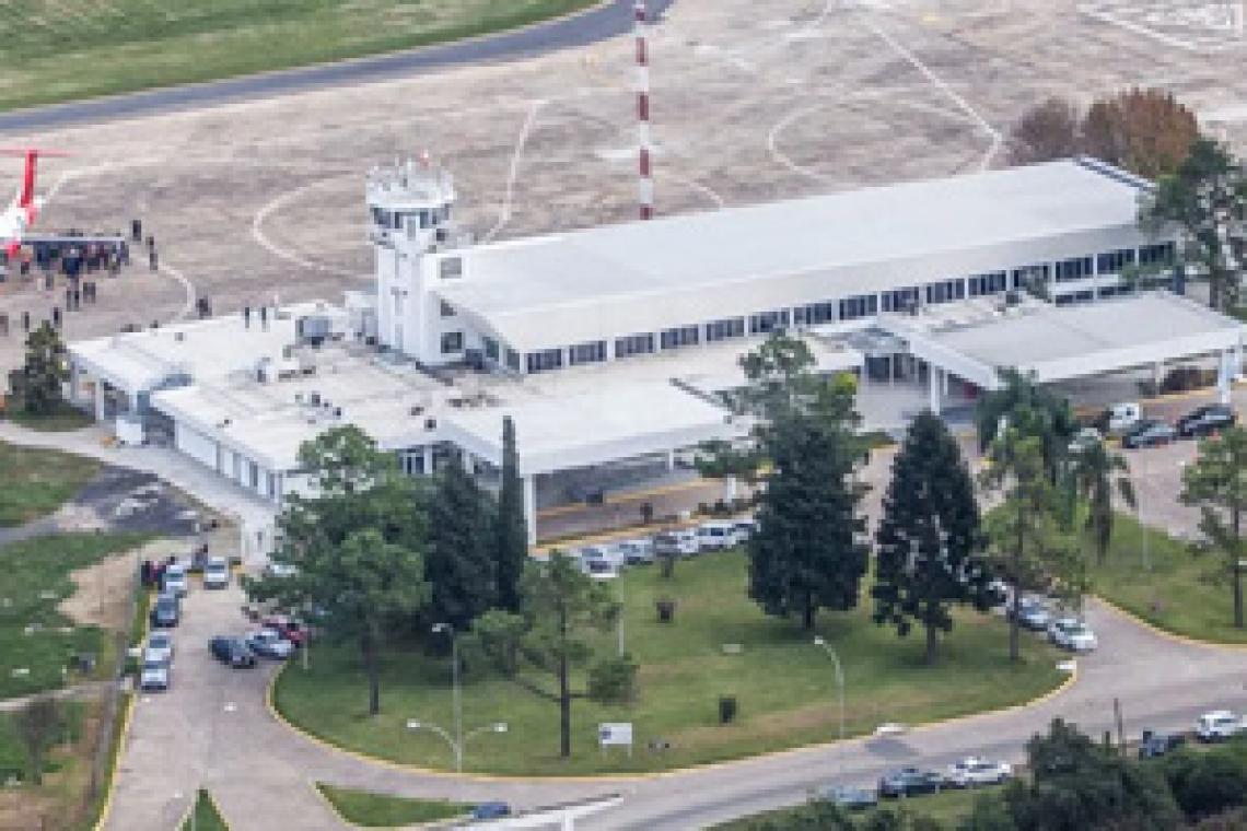 El Aeropuerto Sauce Viejo avanza en su proceso de certificación para convertirse en internacional