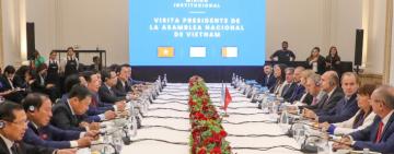 El gobernador recibió al Presidente de la Asamblea Nacional de Vietnam en Rosario
