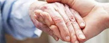Agregan muerte de la persona asistida como causal de desempleo para personal de casas particulares