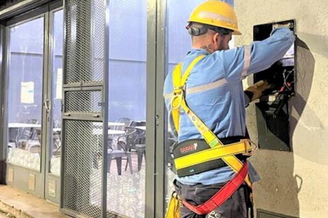 La EPE realizó operativos en zonas comerciales de Rosario para disminuir pérdidas no técnicas