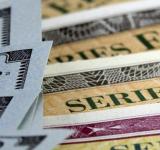Economía canjeó $7,4 billones de títulos en pesos, el más grande de la historia argentina