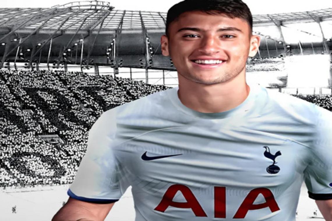 Alejo Véliz fue presentado en Tottenham de Inglaterra