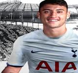 Alejo Véliz fue presentado en Tottenham de Inglaterra