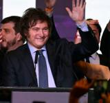 Milei convocó para el balotaje "a todos los sectores que quieran sacar al kirchnerismo"