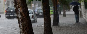 Alerta y evacuados en el norte de Santa Fe por las intensas lluvias