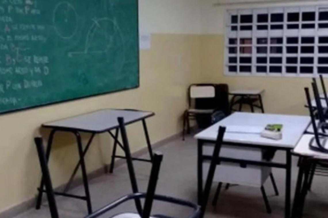 A días de la vuelta a las aulas, el Gobierno evalúa convocar a una paritaria docente
