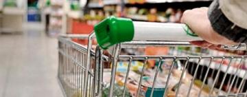 Se profundizó en febrero la caída del consumo en supermercados y autoservicios