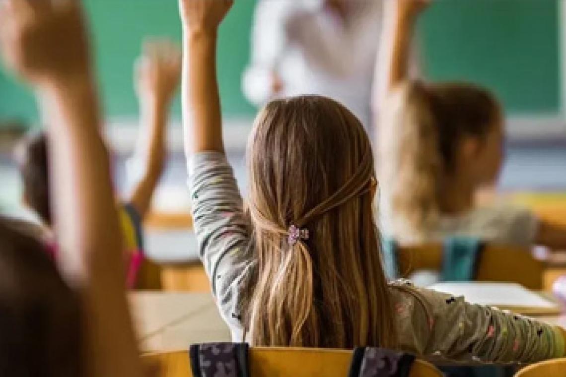 El Gobierno lanzó vouchers para alumnos de familias que no pueden pagar la cuota de escuelas privadas