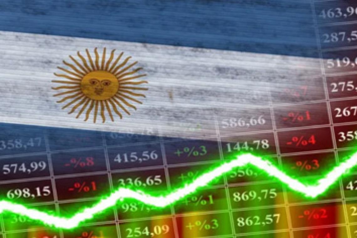 ¿Es momento de comprar dólar blue “barato” o acciones en alza?
