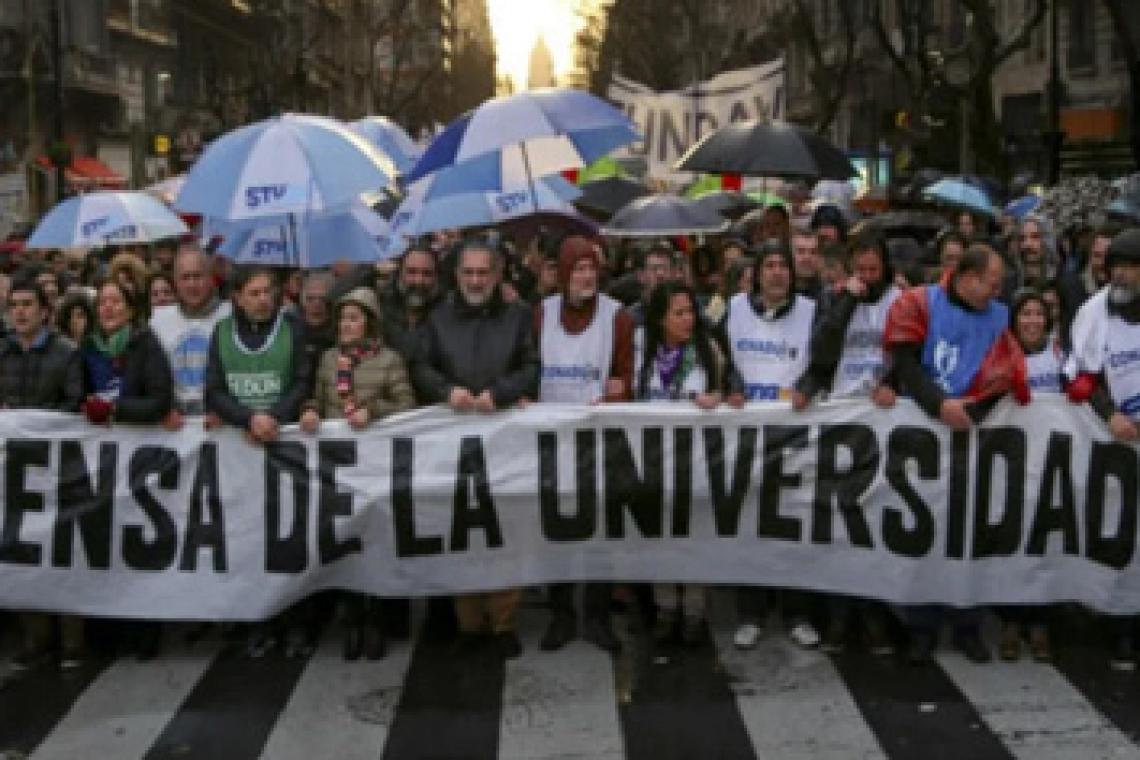 Para Bullrich, la marcha universitaria busca "poner en jaque al Gobierno"