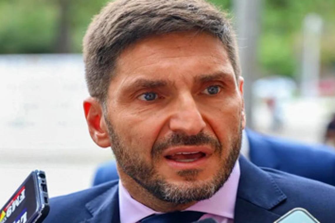 Pullaro: “Milei es un líder internacional, pero le cuesta mucho la gestión pública y delega”