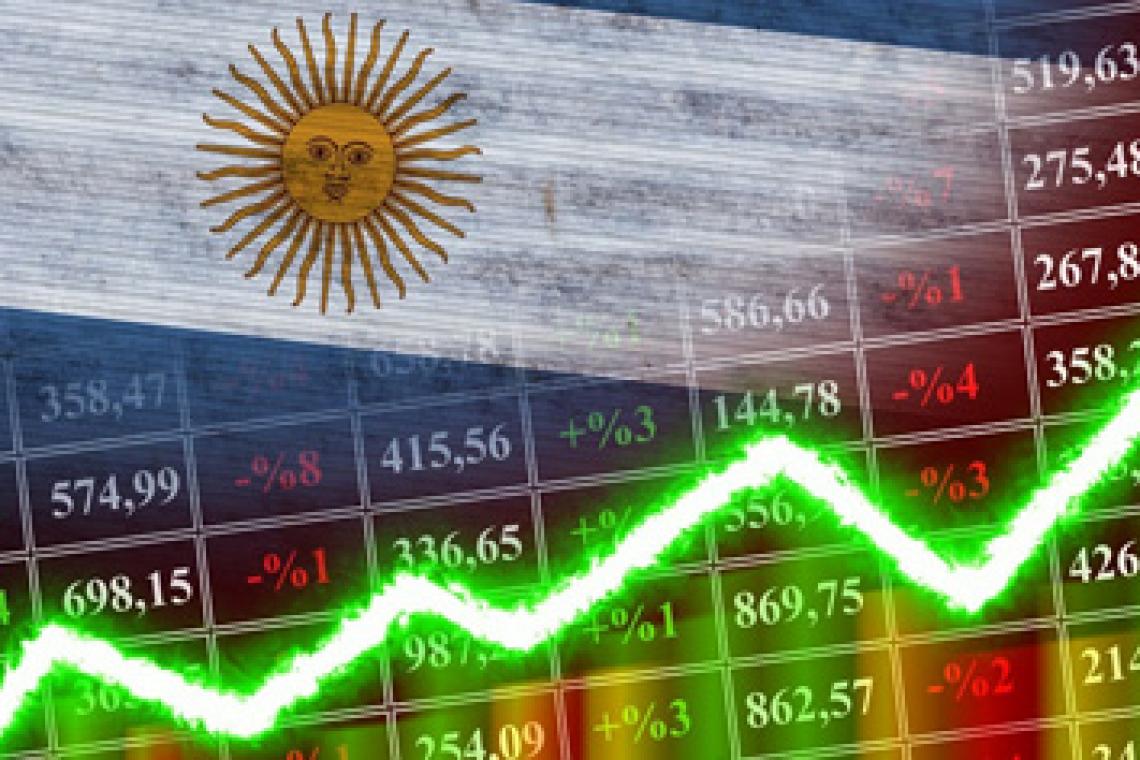 Efecto Ley Bases: baja el dólar y suben las acciones y bonos en el mercado local
