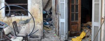 El municipio intervino para sanear una casa donde se acumulaba basura