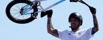 “Maligno” Torres ganó la primera medalla de oro para la Argentina en París 2024: Francia, tercero