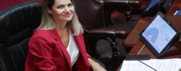 Marcha atrás con el aumento de las dietas de los senadores