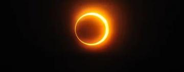 Cómo es el eclipse solar anular que está por cubrir el cielo argentino