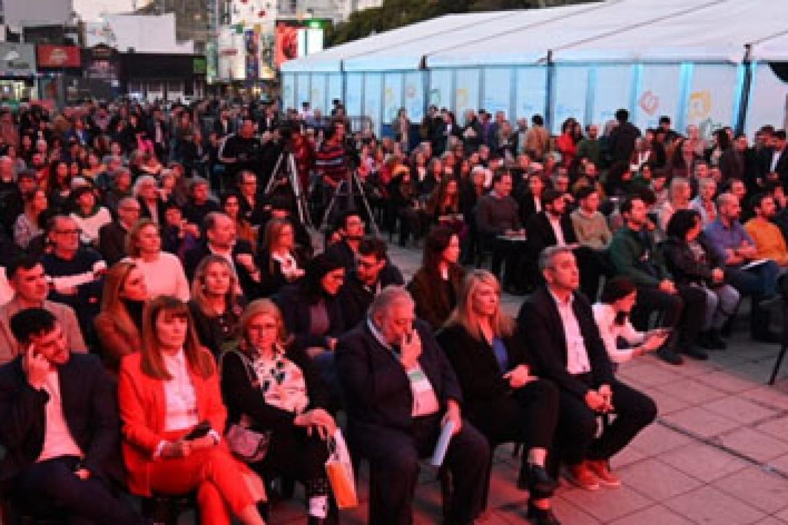 Abrió sus puertas la Feria Internacional del Libro de Rosario: el gran encuentro de la ciudad con la lectura
