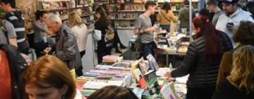 La Feria del Libro inspira a jóvenes lectoras y lectores