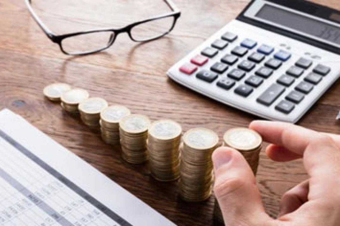 Una persona puede llegar a pagar hasta 48 impuestos distintos en el año