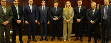 Pullaro valoró la reunión con Milei y puso eje en infraestructura productiva y la deuda de Nación con Santa Fe como temas centrales